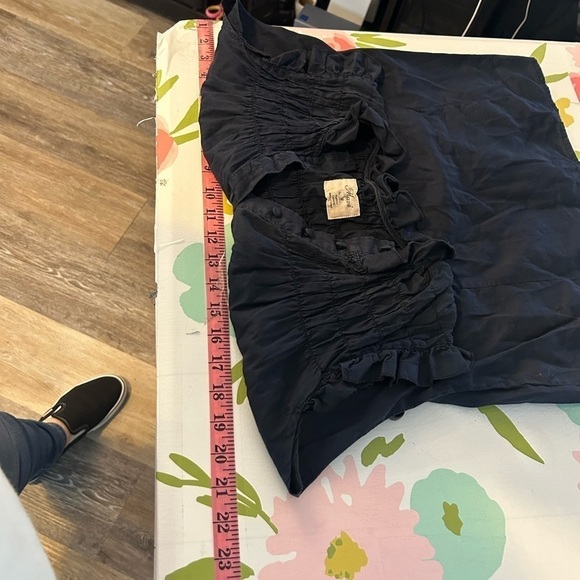 MAVI 100% Cotton Navy blue flutter sleeve button front blouse - Picture 7 of 8